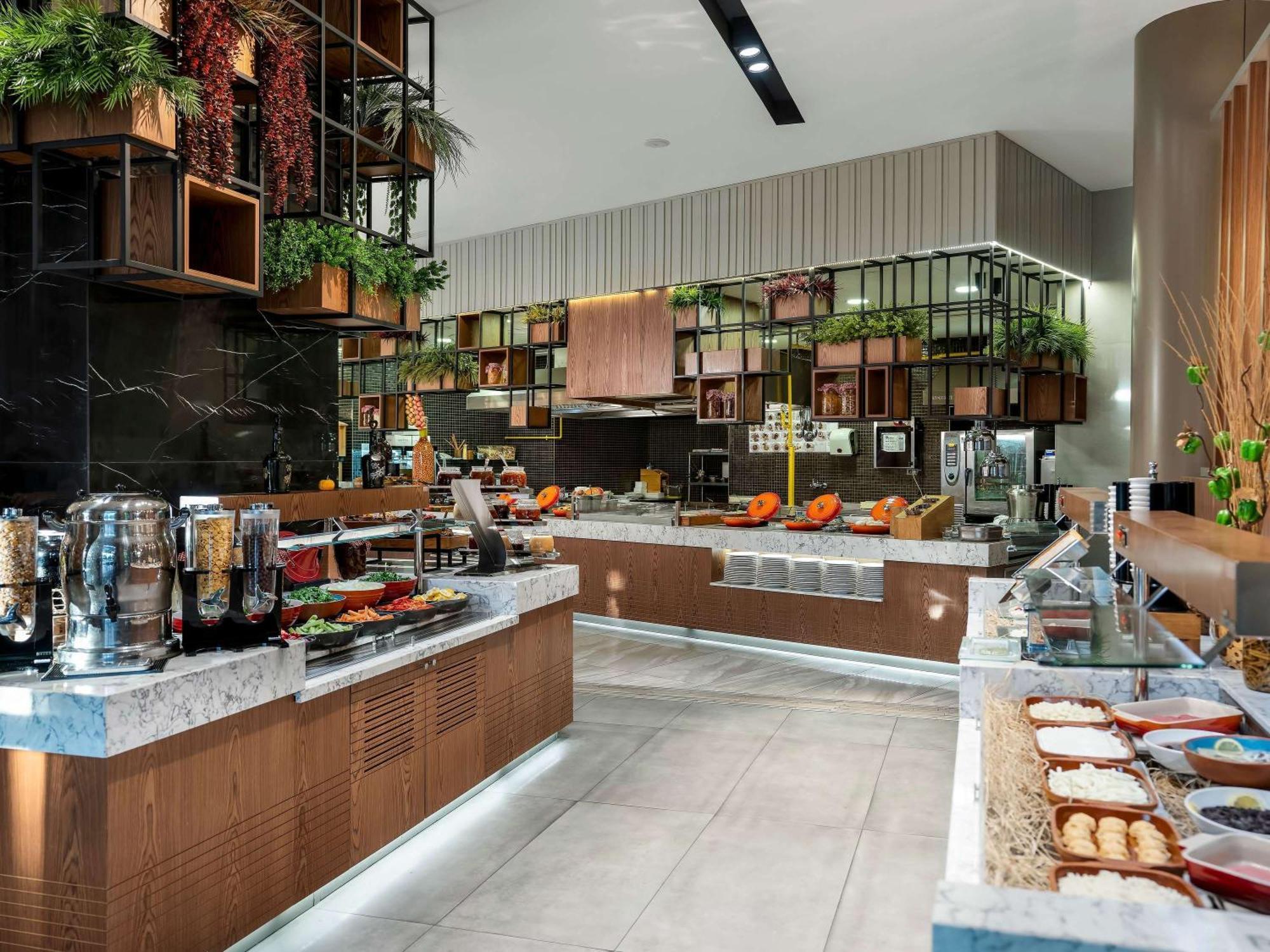Novotel Hotel